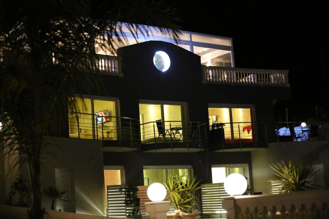 ليكاتا Villa La Perla المظهر الخارجي الصورة