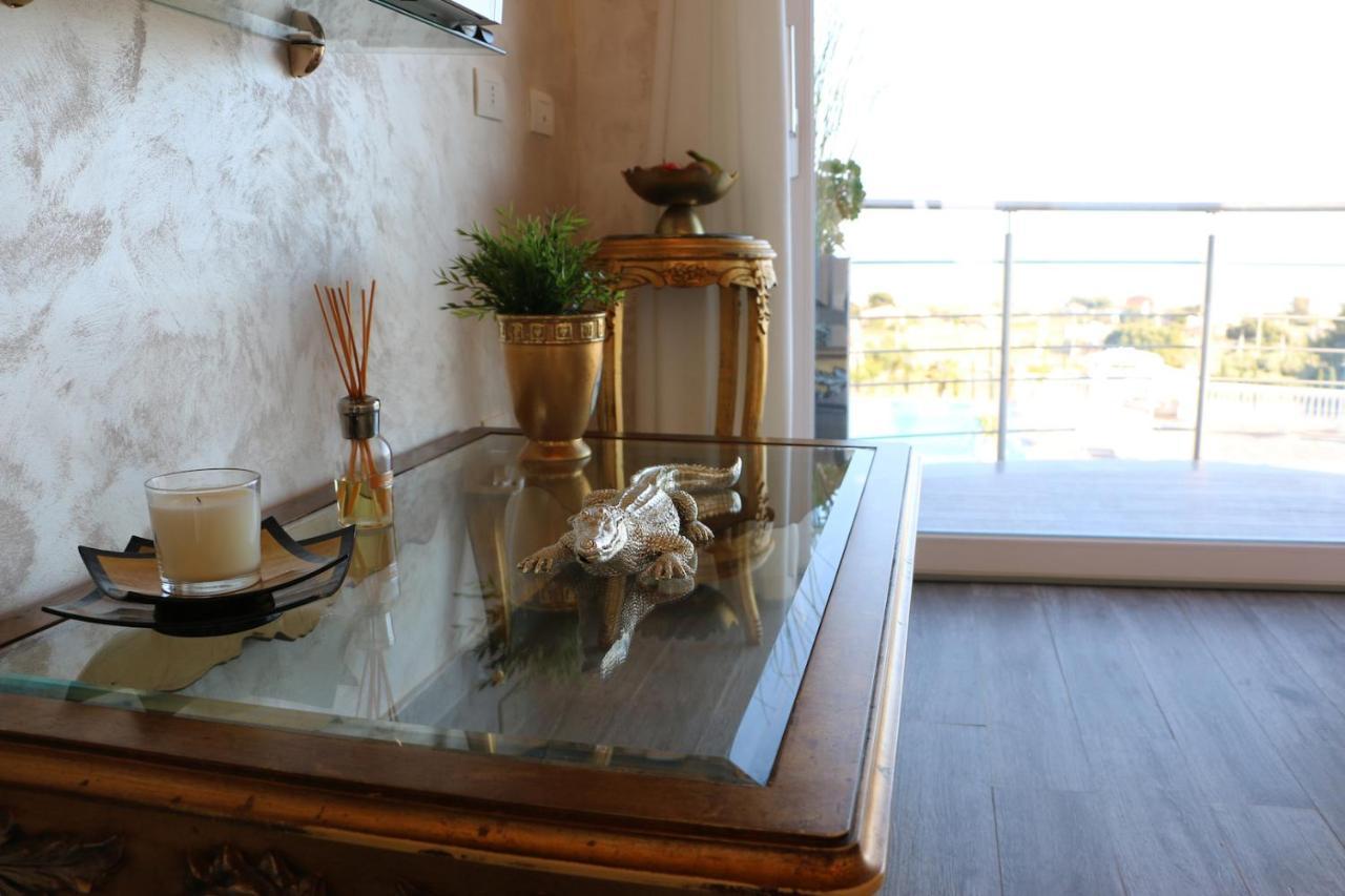 ليكاتا Villa La Perla المظهر الخارجي الصورة
