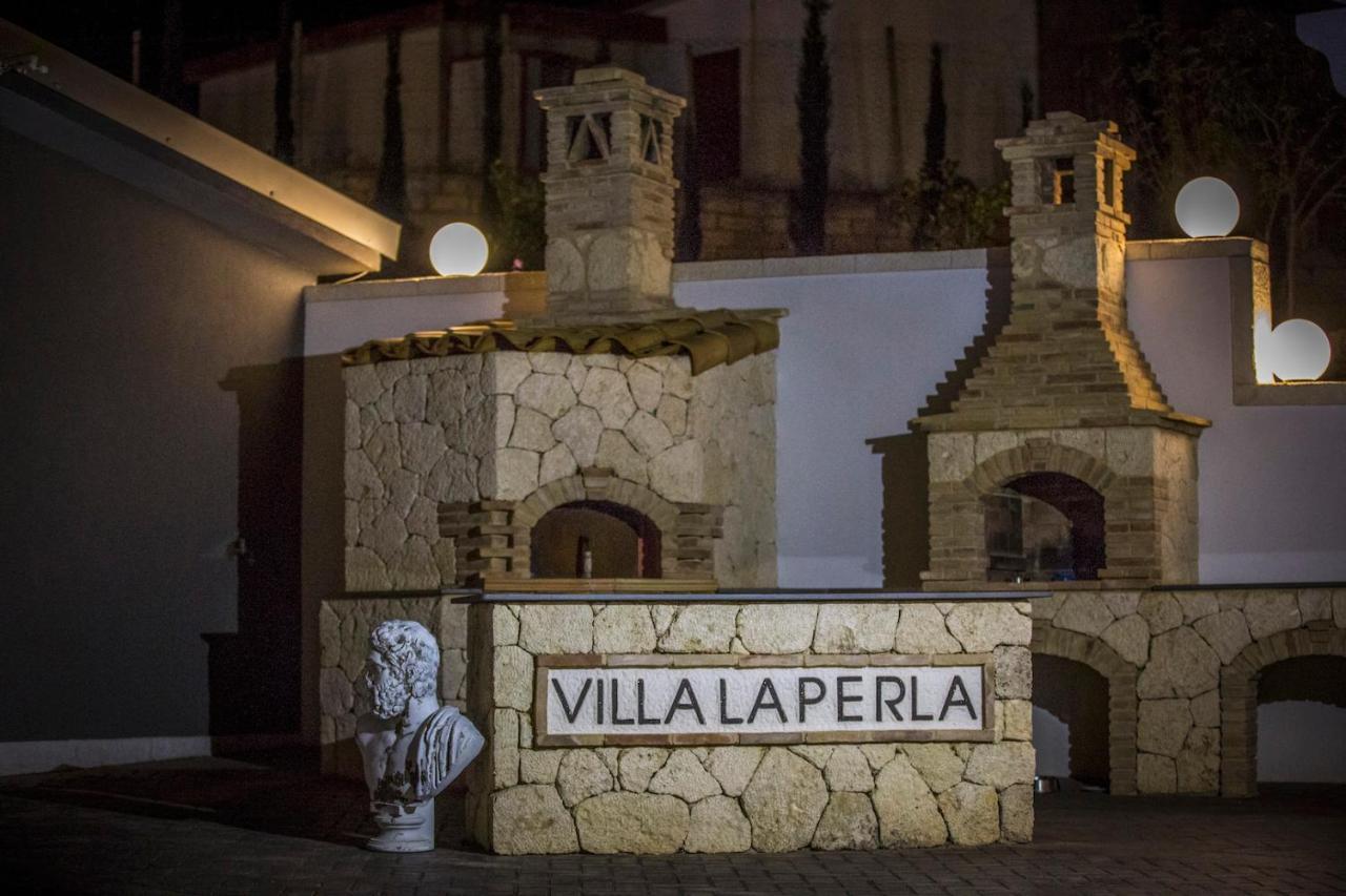 ليكاتا Villa La Perla المظهر الخارجي الصورة
