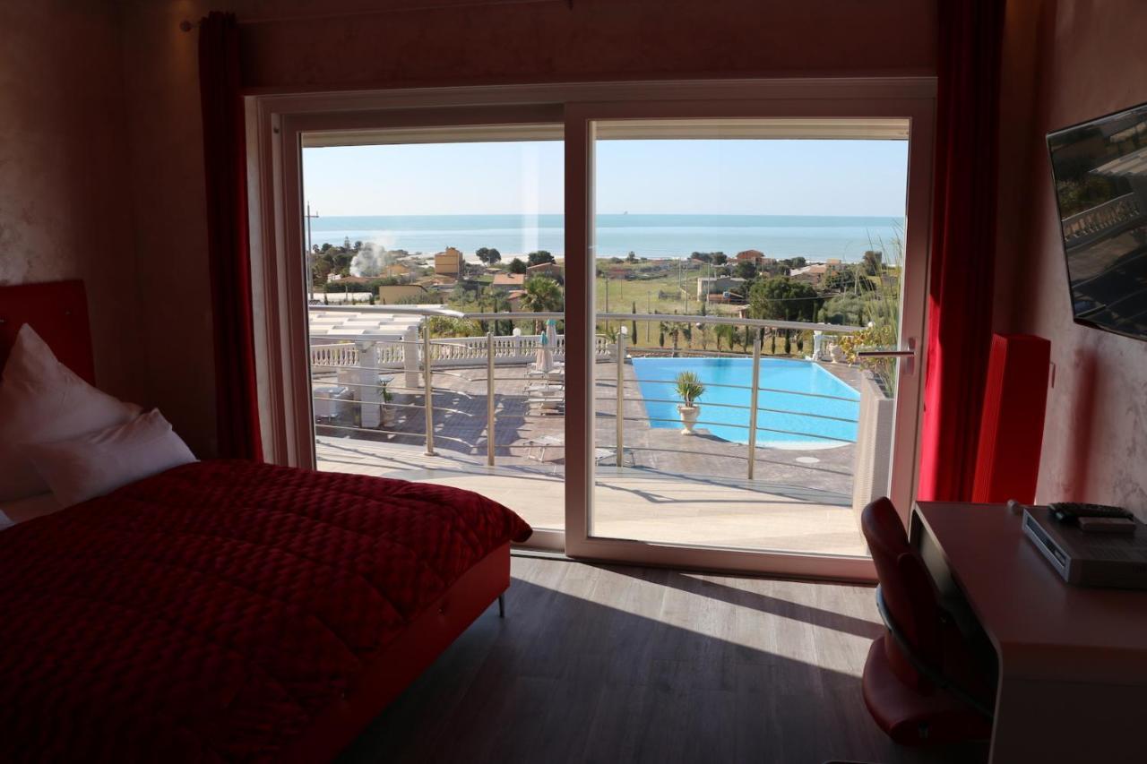 ليكاتا Villa La Perla المظهر الخارجي الصورة
