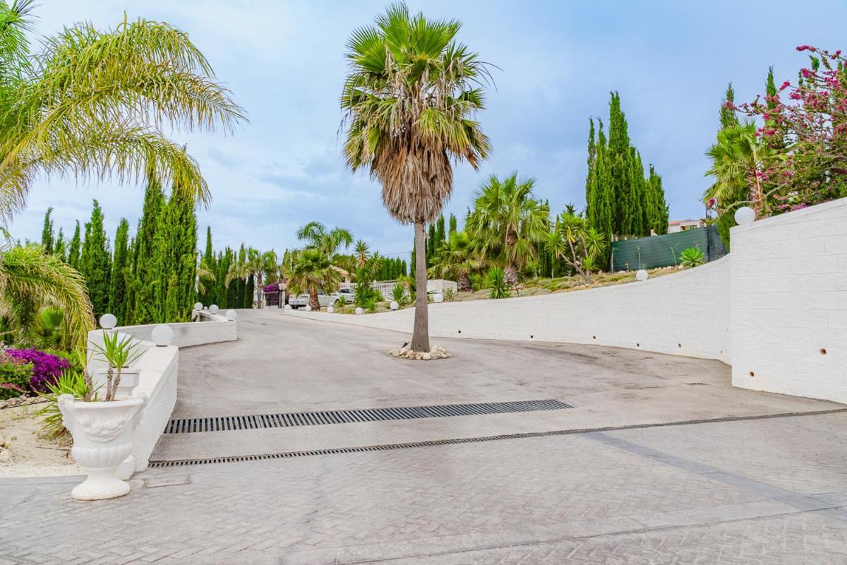 ليكاتا Villa La Perla المظهر الخارجي الصورة