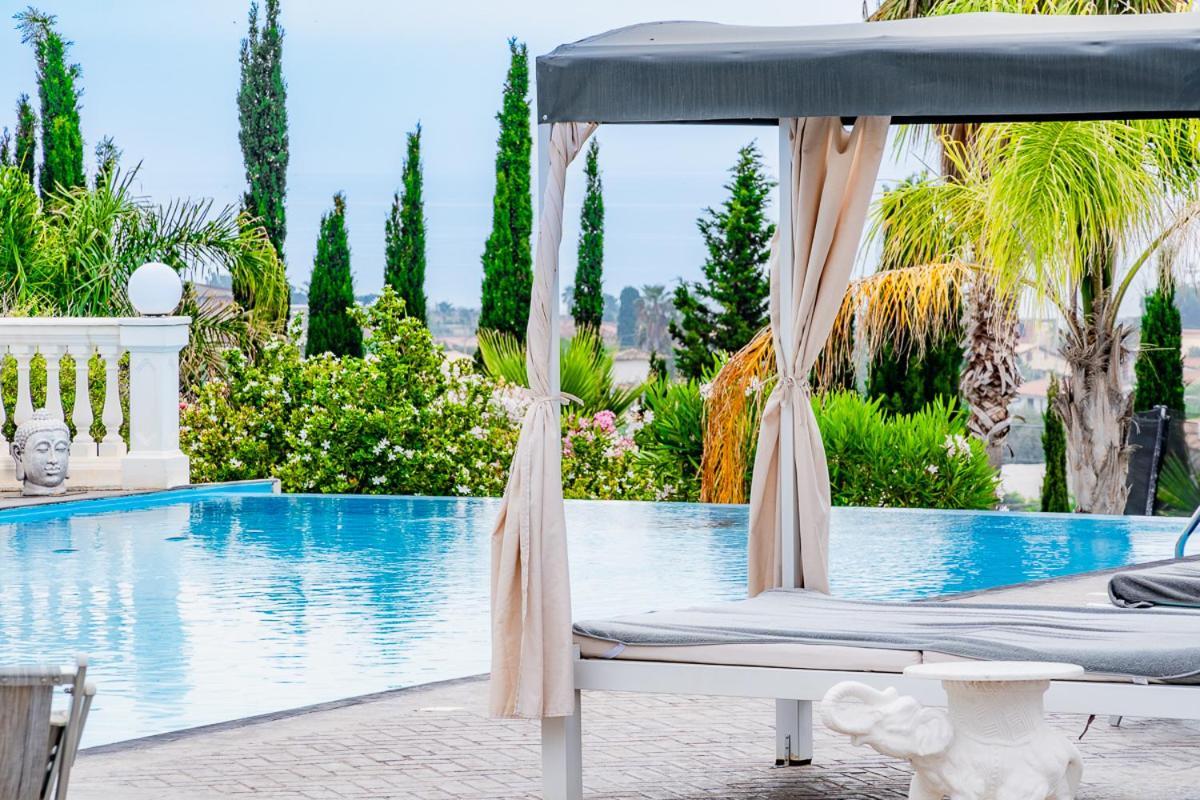 ليكاتا Villa La Perla المظهر الخارجي الصورة